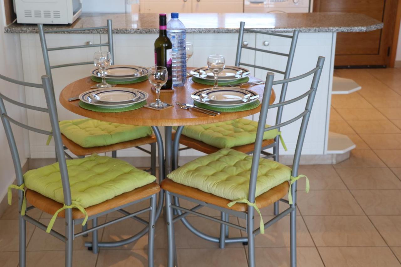 Sunset Apartment With Pool & 10 Mins To Venus Beach Pafos Exterior foto