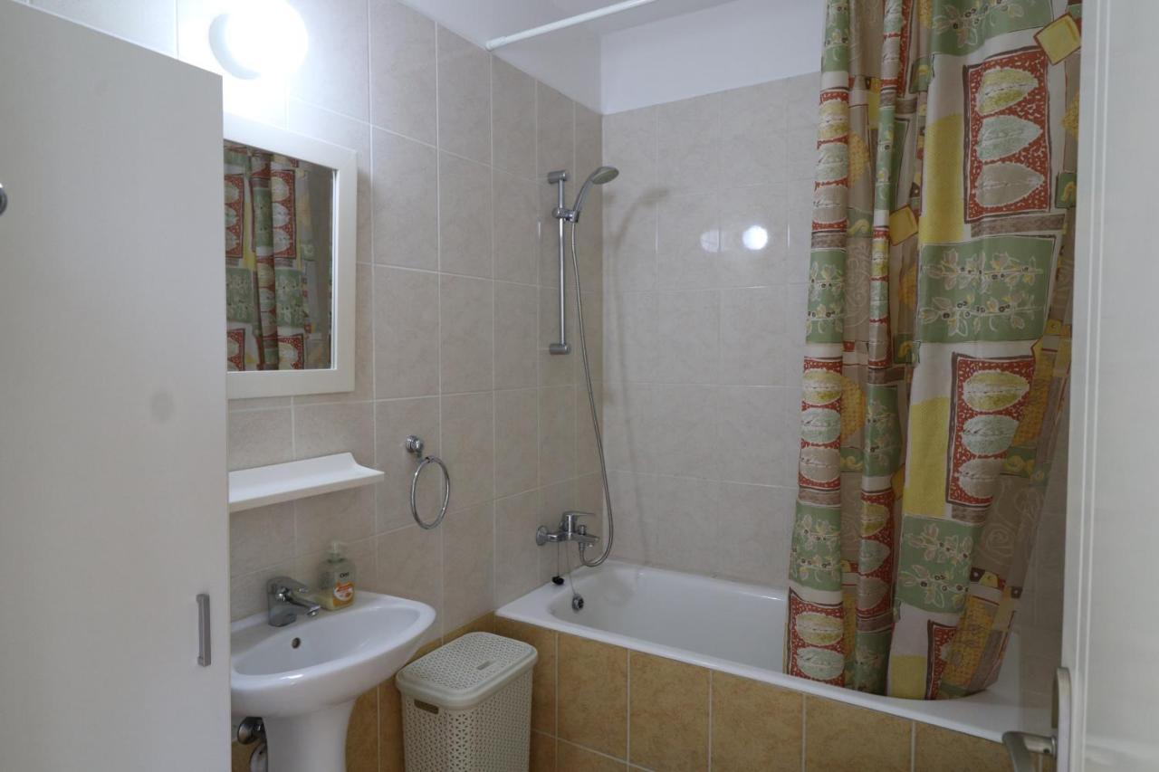 Sunset Apartment With Pool & 10 Mins To Venus Beach Pafos Exterior foto